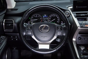 Внедорожник Lexus NX 2017 года, 3300000 рублей, Красноярск