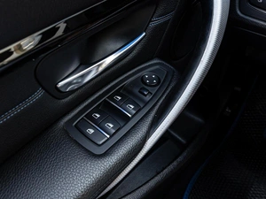 Седан BMW 3 серия 2018 года, 2350000 рублей, Краснодар