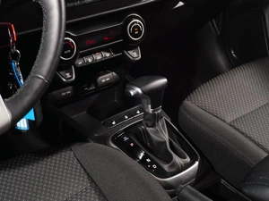 Хетчбэк Kia Rio X 2021 года, 1748000 рублей, Тверь
