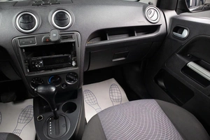 Хетчбэк Ford Fusion 2006 года, 549000 рублей, Оренбург