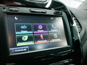 Внедорожник Renault Kaptur 2018 года, 1643000 рублей, Красноярск
