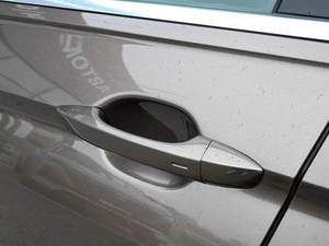 Внедорожник Volkswagen Tiguan 2017 года, 2400000 рублей, Волгоград