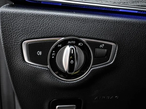 Седан Mercedes-benz E-класс 2020 года, 3849000 рублей, Кирилловка