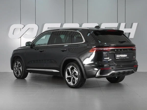Внедорожник Geely Monjaro 2023 года, 3050000 рублей, Красный Пахарь