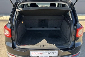 Внедорожник Volkswagen Tiguan 2010 года, 1070000 рублей, Солонцы