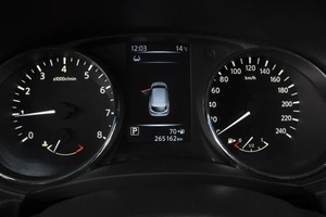 Внедорожник Nissan Qashqai 2014 года, 1660000 рублей, Омск
