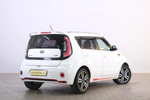 Внедорожник Kia Soul 2018 года, 1649000 рублей, Омск