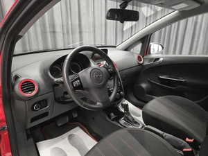 Хетчбэк Opel Corsa 2011 года, 679000 рублей, Красноярск