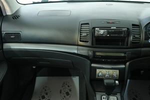 Седан Toyota Premio 2003 года, 649000 рублей, Омск