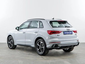 Внедорожник Audi Q3 2025 года, 5249050 рублей, Москва