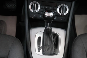 Внедорожник Audi Q3 2013 года, 1379000 рублей, Омск