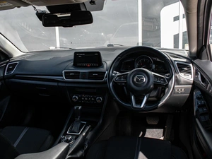 Хетчбэк Mazda Axela 2018 года, 1420000 рублей, Краснодар