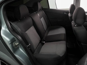Седан Opel Astra 2011 года, 699000 рублей, Воронеж