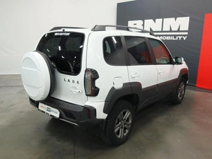 Внедорожник ВАЗ (LADA) Niva 2022 года, 1050000 рублей, Курск