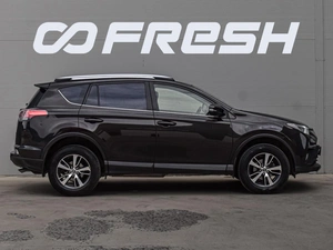 Внедорожник Toyota RAV4 2016 года, 2190000 рублей, Краснодар