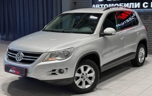 Внедорожник Volkswagen Tiguan 2009 года, 1147000 рублей, Красноярск
