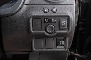 Хетчбэк Nissan Note 2013 года, 899000 рублей, Красноярск