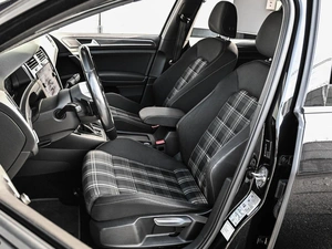 Универсал Volkswagen Golf 2018 года, 1874000 рублей, Кирилловка