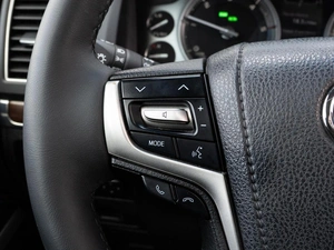 Внедорожник Toyota Land Cruiser 2016 года, 7549000 рублей, Краснодар