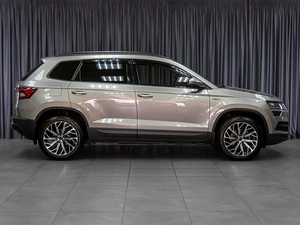 Внедорожник Skoda Karoq 2021 года, 2469000 рублей, Тюмень