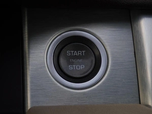 Внедорожник Land Rover Range Rover Evoque 2015 года, 2299000 рублей, Тверь