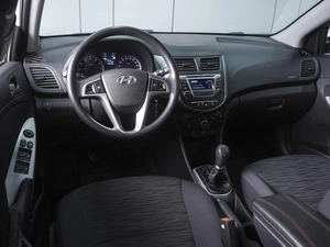 Хетчбэк Hyundai Solaris 2014 года, 960000 рублей, Ростов-на-Дону