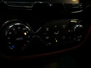 Внедорожник Renault Kaptur 2018 года, 1697000 рублей, Красноярск