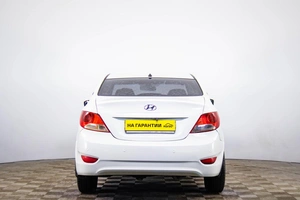 Седан Hyundai Solaris 2012 года, 529000 рублей, Пермь