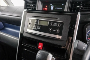 Минивэн Toyota Roomy 2017 года, 939000 рублей, Красноярск