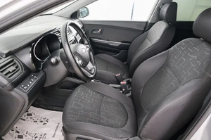Седан Kia Rio 2012 года, 999000 рублей, Красноярск