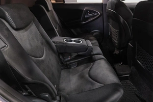 Внедорожник Toyota RAV4 2010 года, 1299000 рублей, Новокузнецк