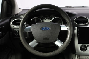 Хетчбэк Ford Focus 2009 года, 619000 рублей, Новосибирск