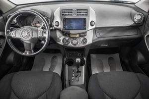 Внедорожник Toyota RAV4 2009 года, 1299000 рублей, Барнаул