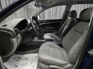 Универсал Volkswagen Passat 2000 года, 379000 рублей, Красноярск
