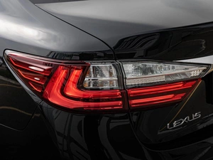 Седан Lexus ES 2016 года, 3392000 рублей, Краснодар