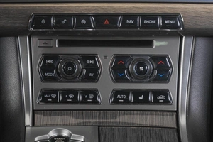 Седан Jaguar XF 2014 года, 1719000 рублей, Кемерово