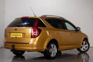 Универсал Kia Ceed 2009 года, 549000 рублей, Челябинск