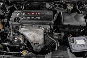 Седан Toyota Camry 2002 года, 899000 рублей, Барнаул