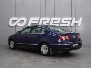 Седан Volkswagen Passat 2006 года, 829000 рублей, Воронеж