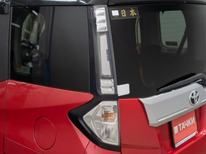 Хетчбэк Toyota Tank 2018 года, 1125000 рублей, Красноярск