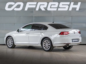 Седан Volkswagen Passat 2017 года, 1887070 рублей, Краснодар