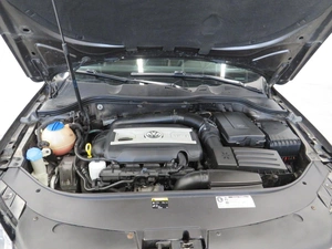 Седан Volkswagen Passat 2014 года, 1380000 рублей, Калуга