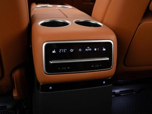 Внедорожник Li Auto L9 2024 года, 6938888 рублей, Москва