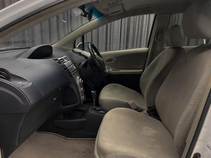 Хетчбэк Toyota Vitz 2007 года, 520000 рублей, Красноярск