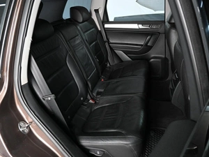 Внедорожник Volkswagen Touareg 2011 года, 1949000 рублей, Ростов-на-Дону