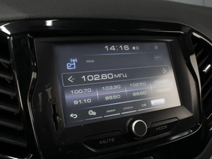 Седан ВАЗ (LADA) Vesta Cross 2018 года, 830000 рублей, Омск