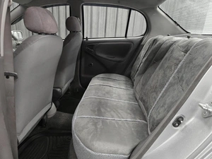 Седан Toyota Platz 2000 года, 420000 рублей, Красноярск