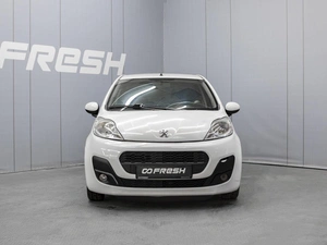 Хетчбэк Peugeot 107 2012 года, 420000 рублей, Омск
