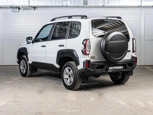 Внедорожник ВАЗ (LADA) Niva Travel 2024 года, 1090000 рублей, Ставрополь