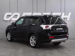 Внедорожник Mitsubishi Outlander 2014 года, 1497000 рублей, Воронеж